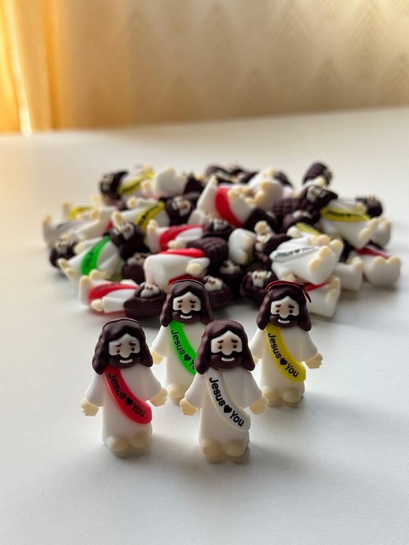 Mini Figuras de Jesús – 10 Pack - Image 3